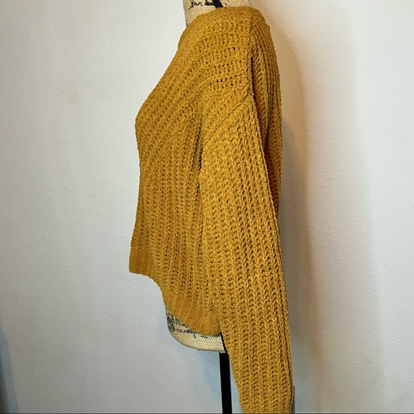 Love Tree Velour Yellow Sweater - Picture 3 of 10